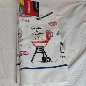 Classic Chef 'Grillin & Chillin' White Cotton Kitchen Towel